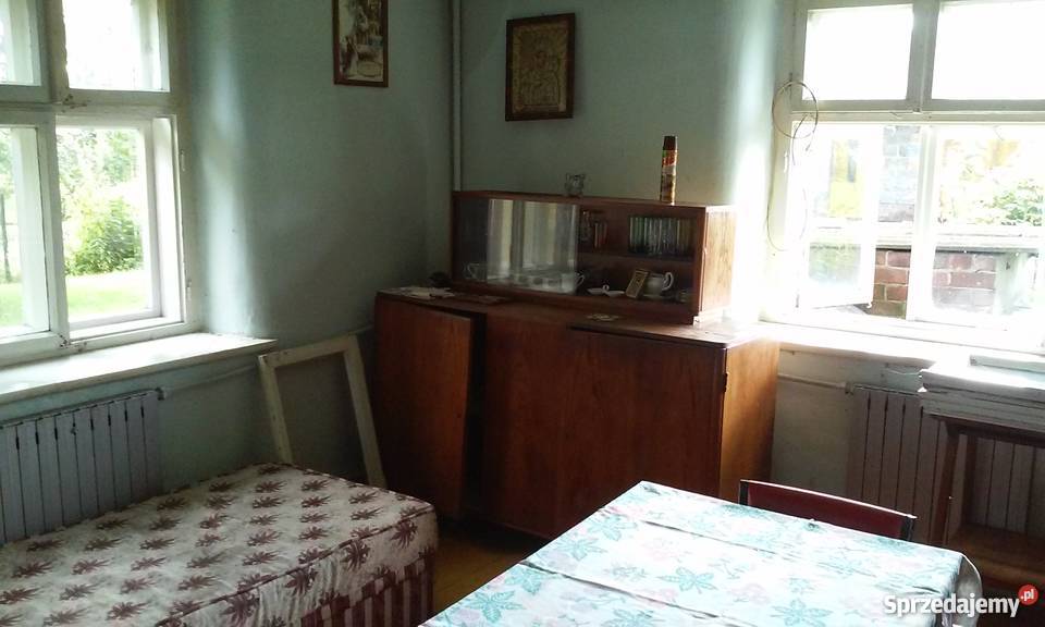 Tanio Dom w Izbicy z zabudowaniami Izbica