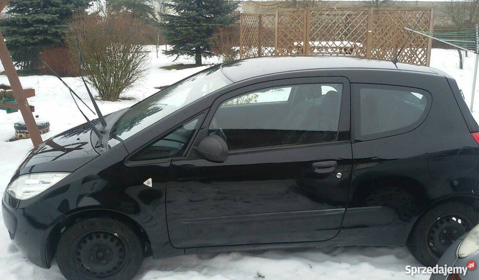 Mitsubishi Colt Piękne małe auto SUPER STAN czarny Człuchów