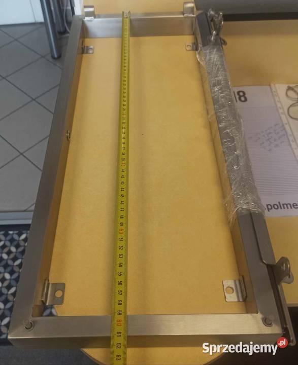 Ramka okienko właz konstrukcja ze stali Mrzezino