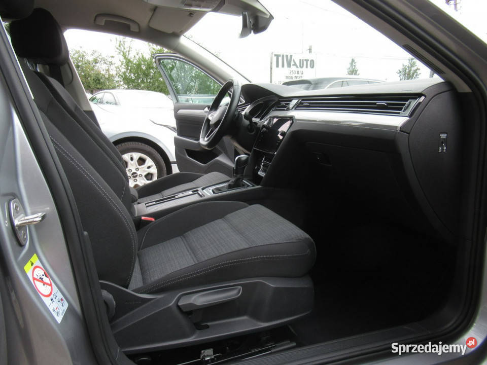 Volkswagen Passat BEZWYPADKOWY KAMERA AppConnect lakier metallic Passat Warszawa