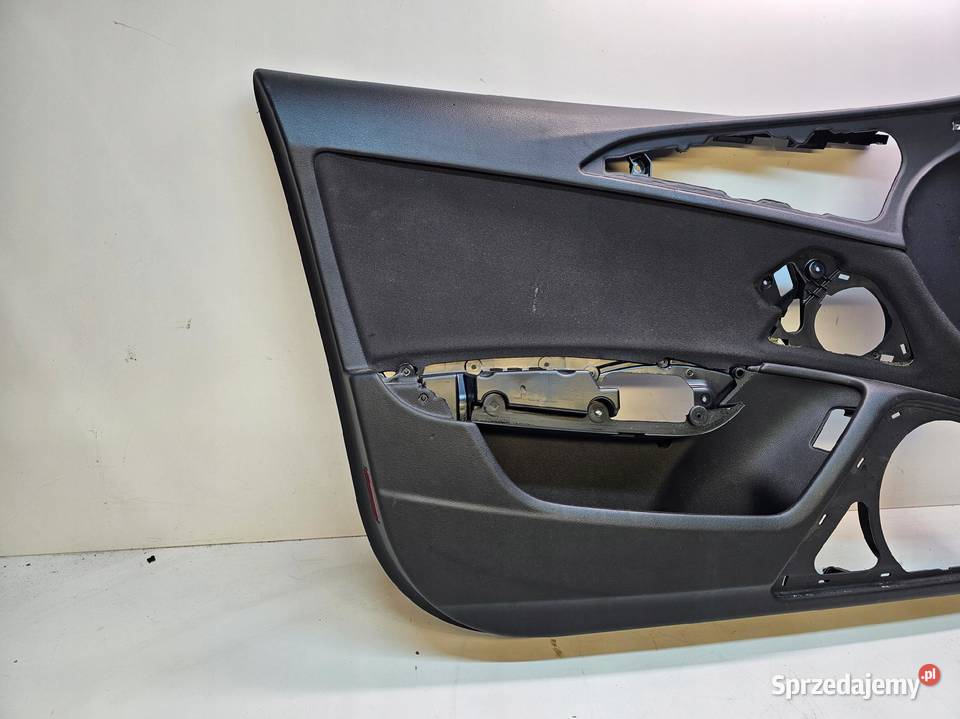 BOCZEK DRZWI LEWY PRZÓD AUDI A6 C7 4G1867105 Przystajń