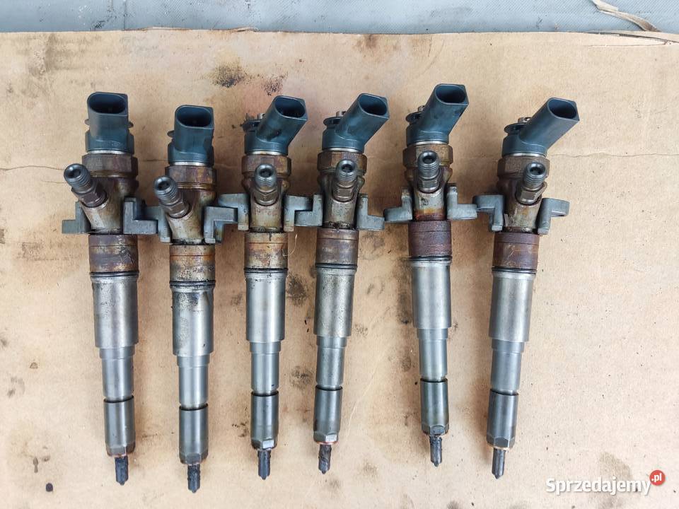 BMW E60 E61 25D WTRYSK WTRYSKIWACZ PALIWA Radom