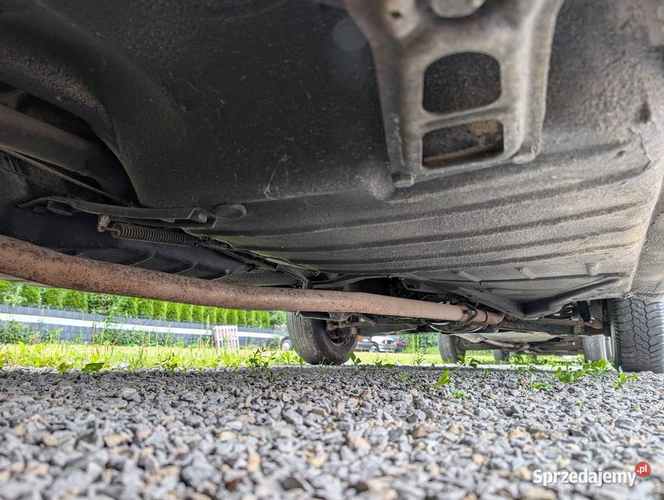 Mercedes Benz W115 200 z klimatyzacją 4/5 małopolskie Poręba Wielka sprzedam