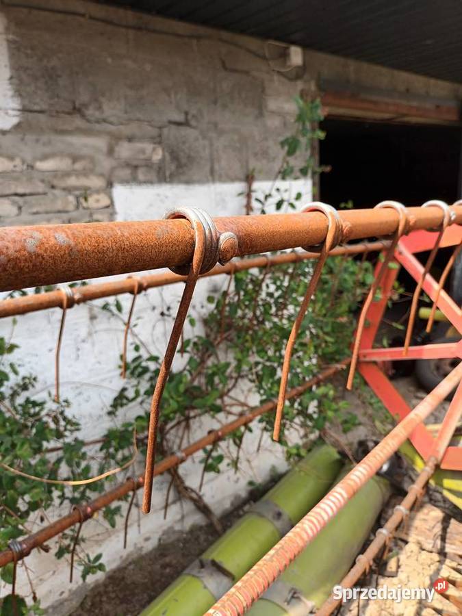 Sprężyna nagarniacza Claas Massey Ferguson John nieuszkodzony Części zamienne Bukowie