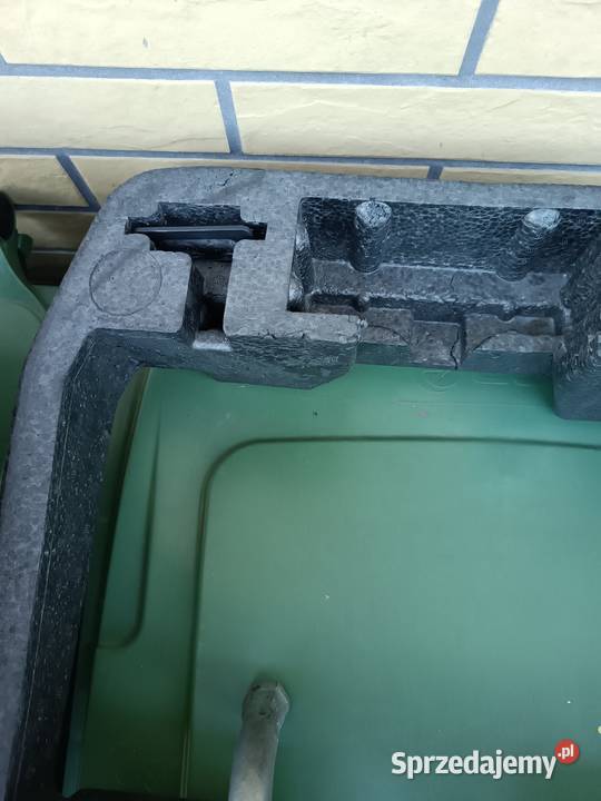 Boczek pod kołem zapasowym audi a4 b8 allroad Jasło