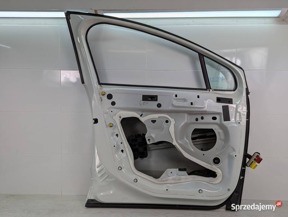 DRZWI PRZEDNIE LEWE PEUGEOT 3008 I 9002AR Białystok sprzedam