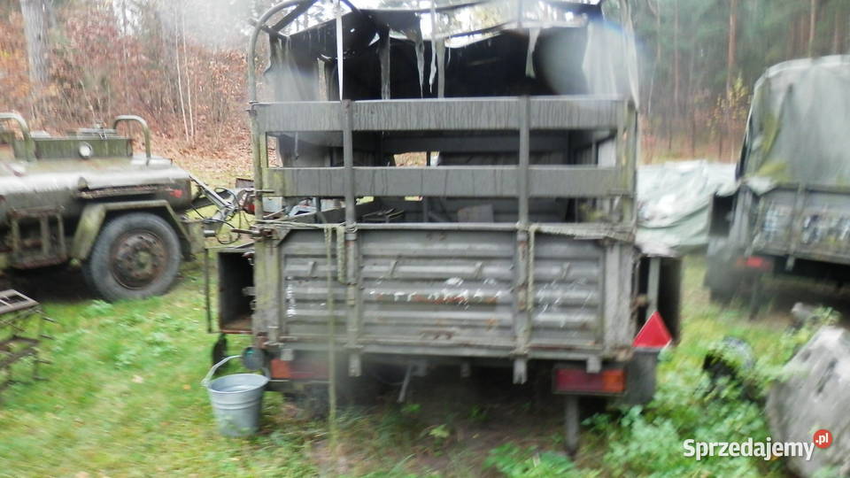 przyczepa wojskowa 1 osiowa skrzyniowa cysterna Warszawa