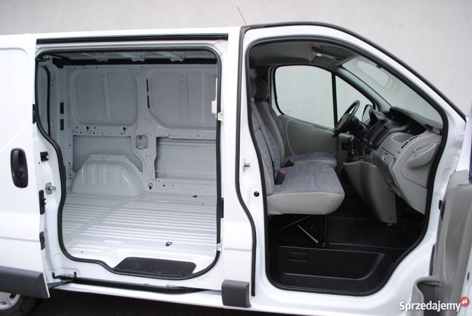 Do sprzedania Renault Trafic 2012 manualna sprzedam
