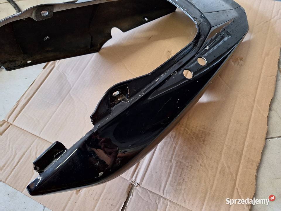 Yamaha FZS 600 ogon owiewka tył fzs600 plastik Plastiki Jelenia Góra sprzedam