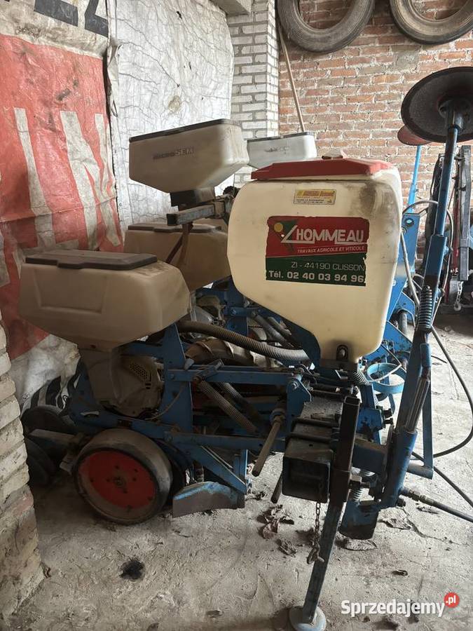 Siewnik pneumatyczny do kukurydzy Świdnik