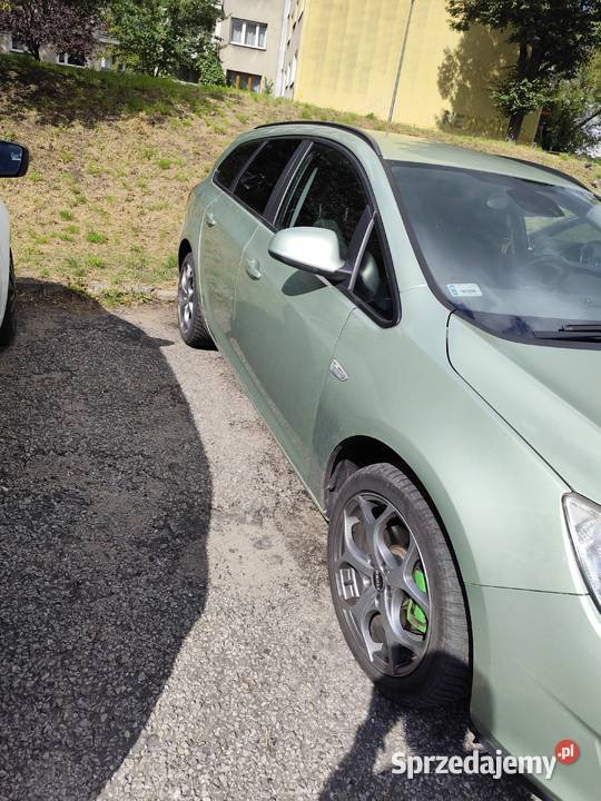 Sprzedam Opla Astrę J 14 T 120 kombi Sosnowiec