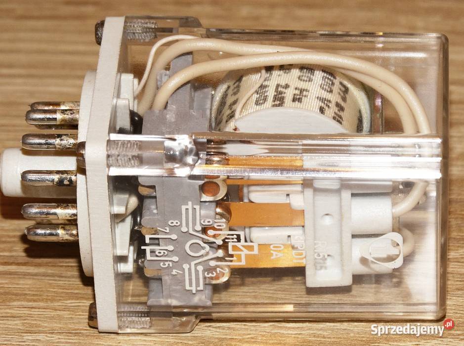 Przekaźnik R15 3PDT 10 A 250 VAC cewka 100 VAC Elektronika Gliwice