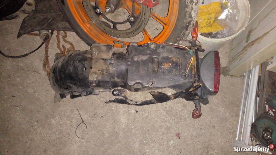 Suzuki RG 80 w całości na części dolnośląskie Żmigród