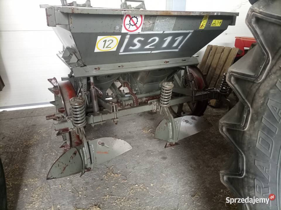 Sadzarka ziemniaków remprodex s 211 Siewniki i sadzarki Kalisz