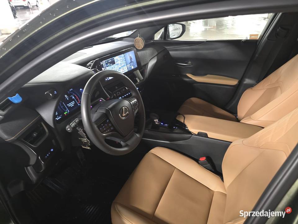 lexus Włochów