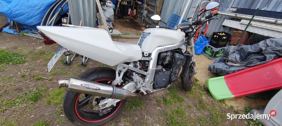 Suzuki GSXR 750 prod 1996 Czarnków