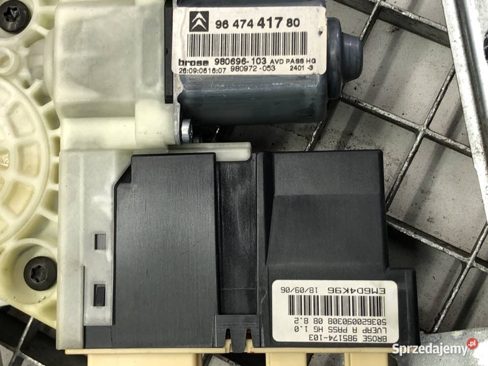 PODNOŚNIK SZYBY PRAWY PRZÓD CITROEN C4 I