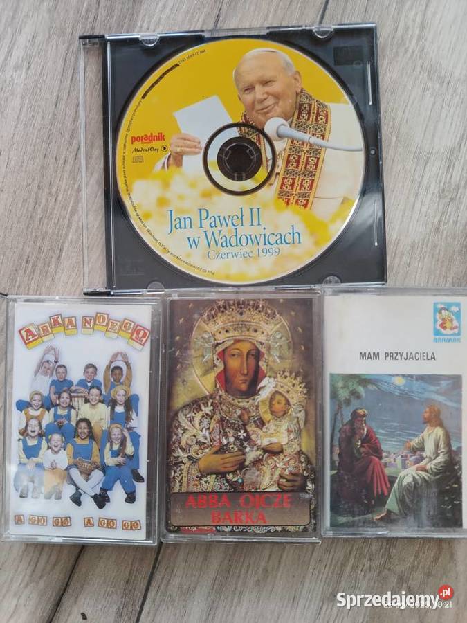 3 kasety magnetofonowe i 1 płyta CD o tematyce