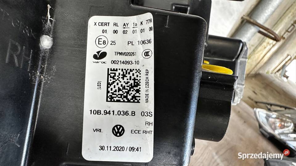 VW IQ3 ID3 LAMPA PRAWA FULL LED EUROPEJSKA osobowe Gorzów Wielkopolski sprzedam