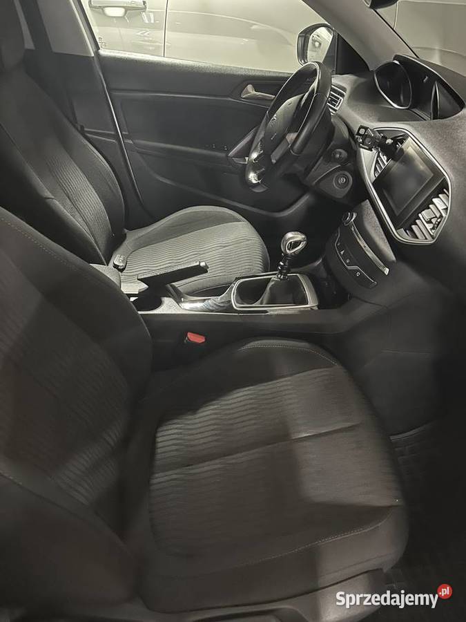 Peugeot 308 12 PureTech Active Grodzisk Mazowiecki