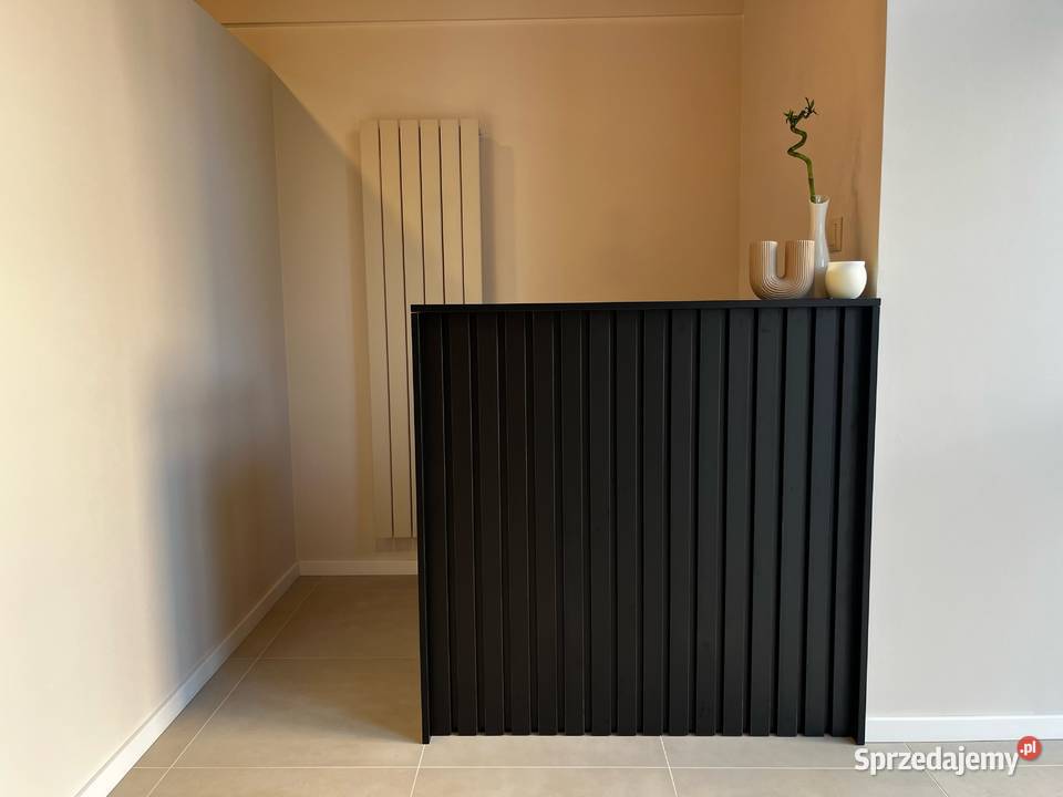 Lada recepcyjna Recepcja z lamelami