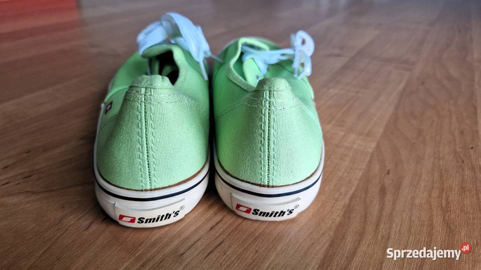 Nowe damskie trampki Smiths 41