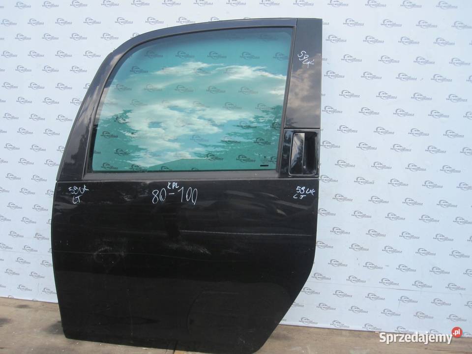 SKODA ROOMSTER LIFT 11r drzwi lewe tył