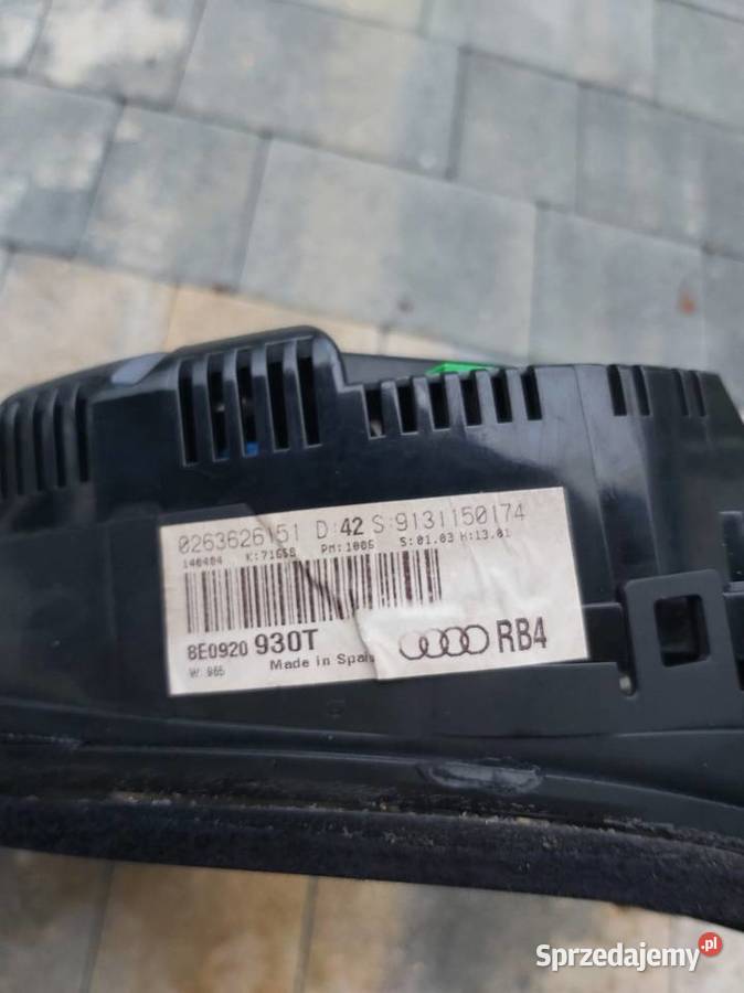 AUDI A4 B6 LICZNIK ZEGARY 8E0920930T Sprawne Wielkie Drogi