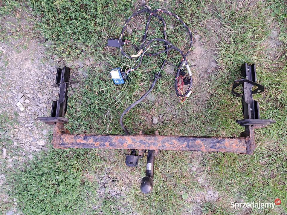 Hak Subaru Impreza GH 2008 Oryginalny gniazdo Kobylany