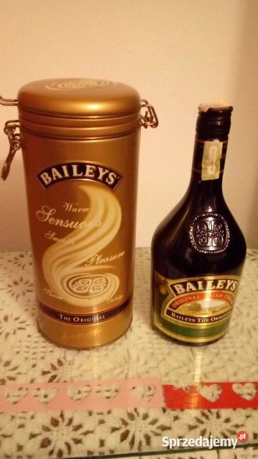 Butelki alkoholach i opakowania