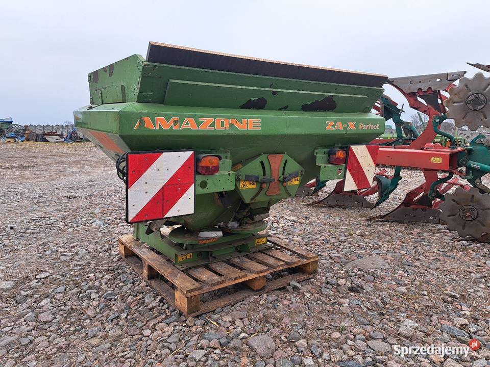 Rozsiewacz AMAZONE ZAX 800 PERFECT super stan Kłodawa sprzedam