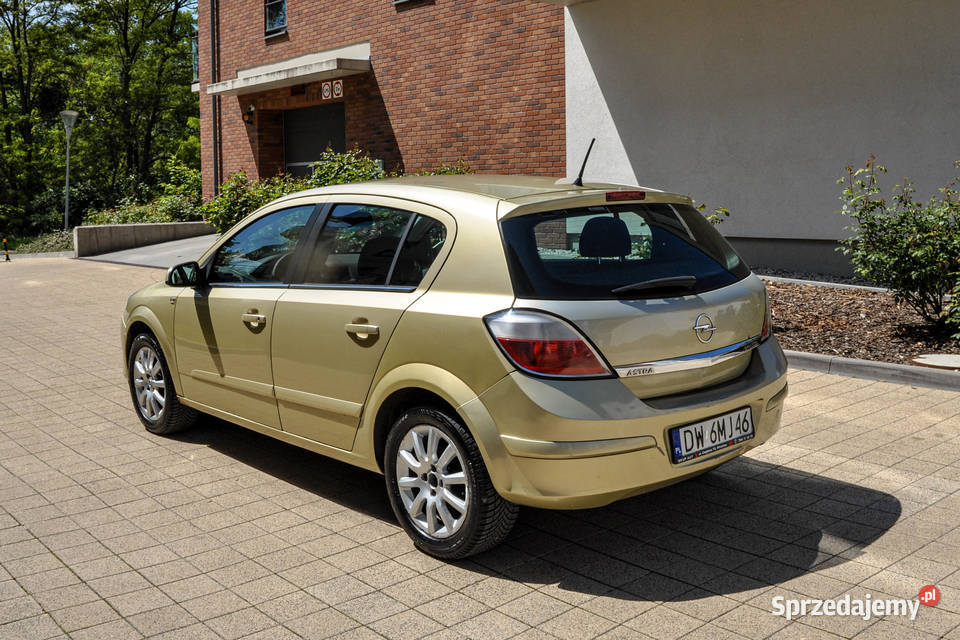 Opel Astra 16 Salon Wrocław