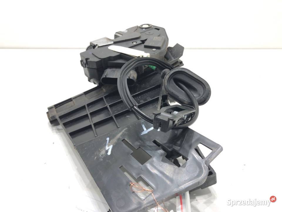 ZAMEK DRZWI LEWY TYŁ FORD FIESTA MK7 Hatchback