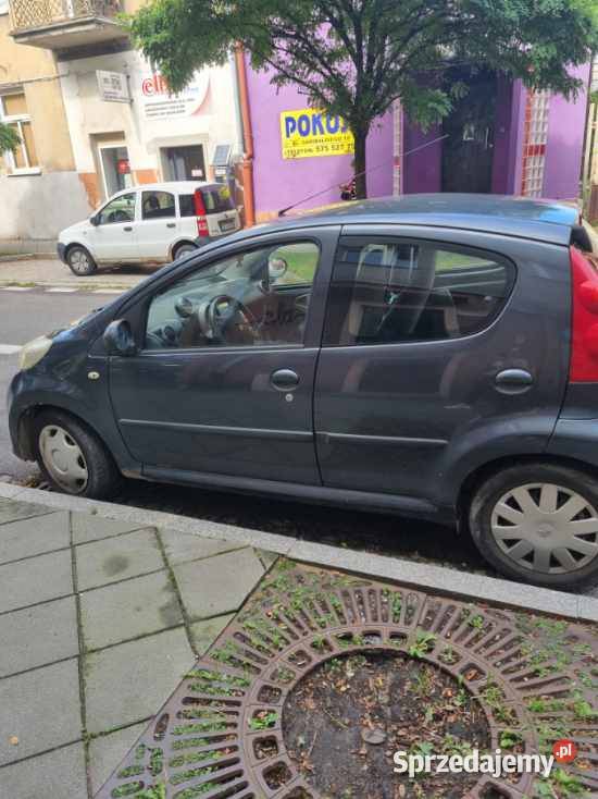 Peugeot 107 2005 r nieuszkodzony Częstochowa sprzedam