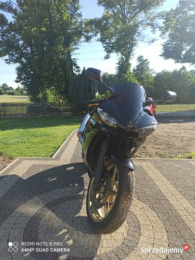 Yamaha R6 Pępowo