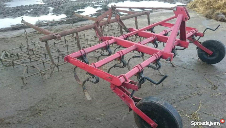 agregat uprawowy kultywator z bronami Maszyny uprawowe Goszczanów