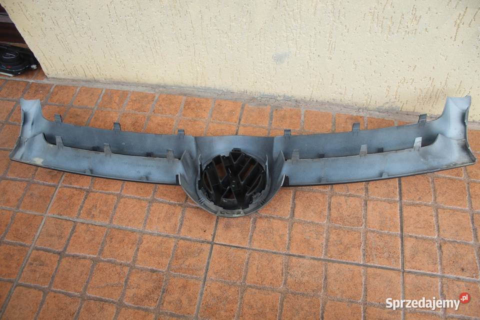 GRIL ATRAPA L041 VW GOLF V 1K0853653 wielkopolskie