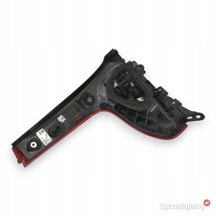 LAMPA PRAWA Volvo V40 II kombi 20122019 tylna osobowe Chełm