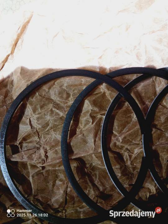 Pierścienie Fiat 126p prl WSK Gorzyce na dwa Zestawy naprawcze Twardogóra