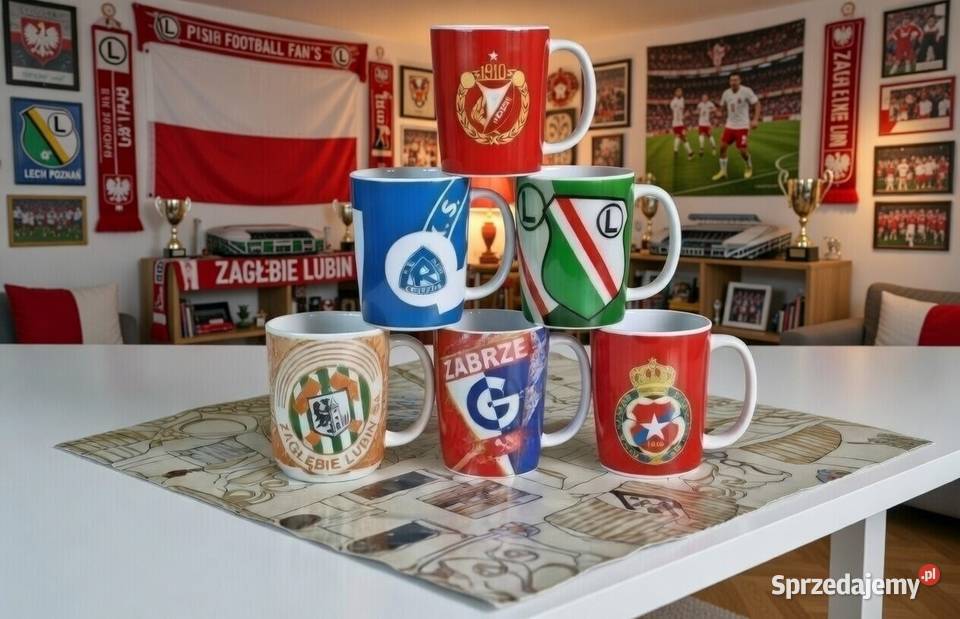 Zestaw prezentowy kibica Ekstraklasa 6 kubków Sport i Wypoczynek Warszawa