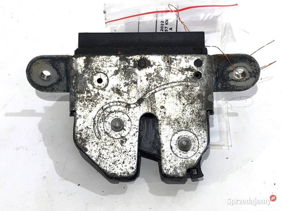 ZAMEK KLAPY TYŁ FIAT GRANDE PUNTO Hatchback