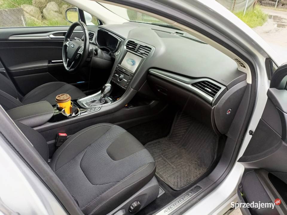 Ford Mondeo MK5 TitaniumX20tdci 210 2016r gniazdo USB Mondeo Zgierz