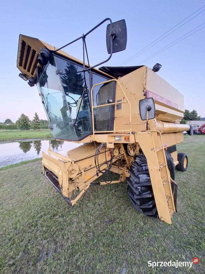 Kombajn Holland TX 32 hederu 45 m nieuszkodzony Starogard Gdański