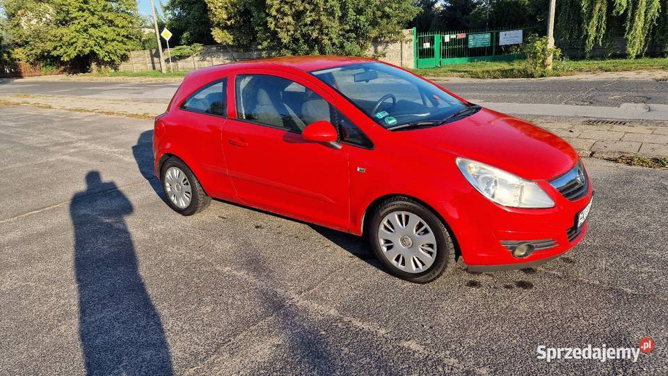 Opel Corsa D 12 16V światła przeciwmgielne Corsa Kutno