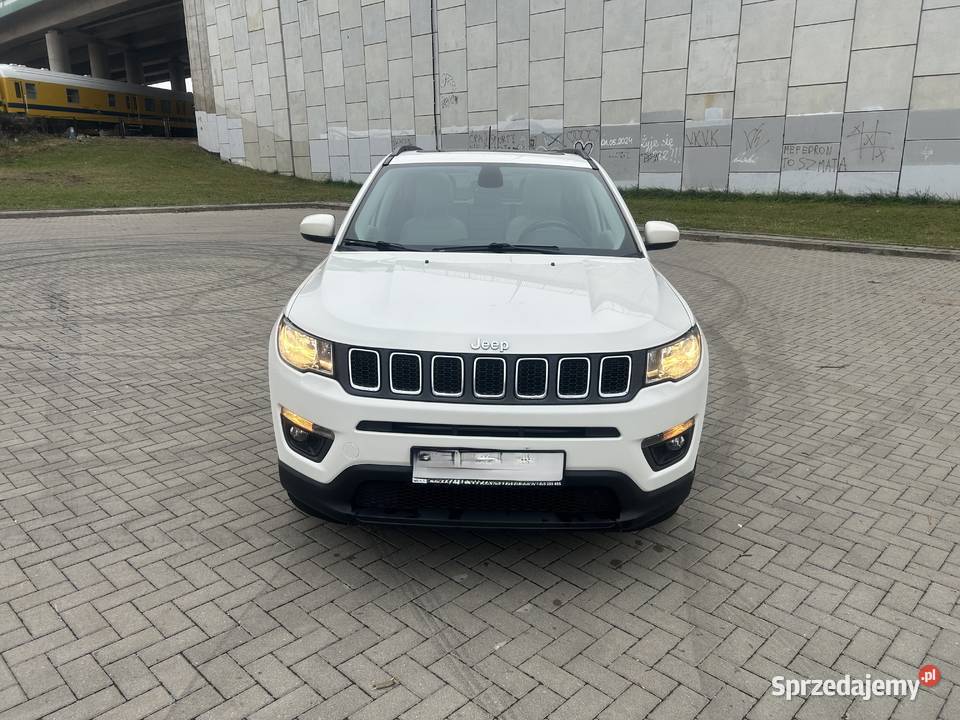 Jeep Compass 2018 24 BenzynaLPG