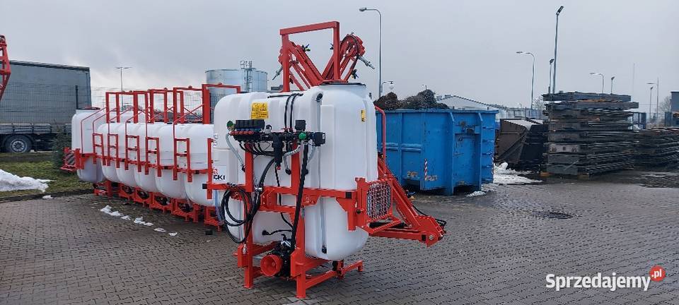 Opryskiwacz polowy zawieszany 300400600800 L nieuszkodzony Mroczków Duży sprzedam