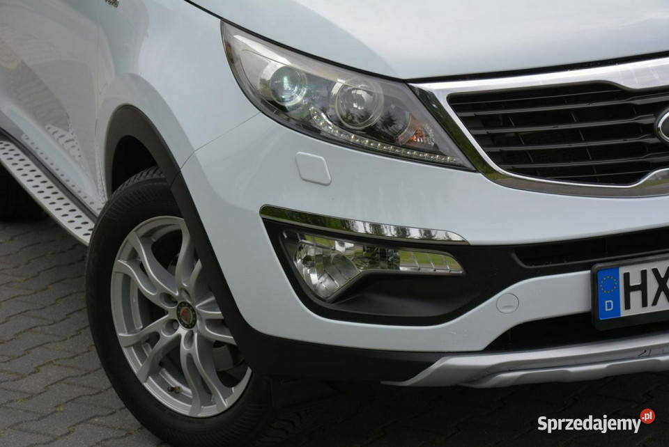 Kia Sportage bixenon Ledy AWD Progi Panorama elektryczne lusterka Ostrów Mazowiecka sprzedam