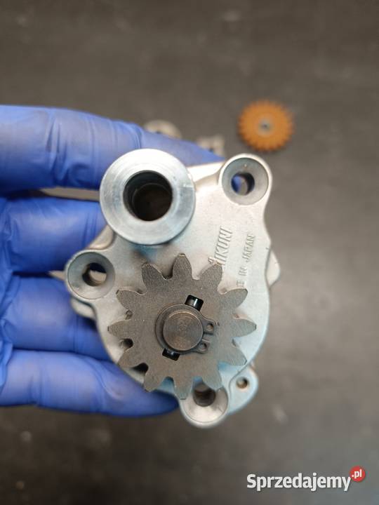 Pompa oleju zębatka tryb silnik części Suzuki Pozostałe Gołaczewy sprzedam