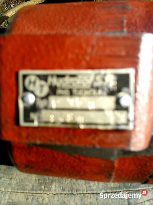 Pompa podnośnika i hydrauliki Ursus C355 C360 Dębowiec sprzedam