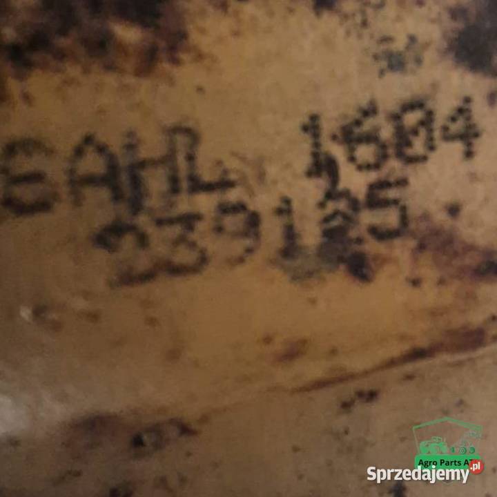 Siłownik cylinder wysuwu 239125 52539189 Manitou Ciechanowiec